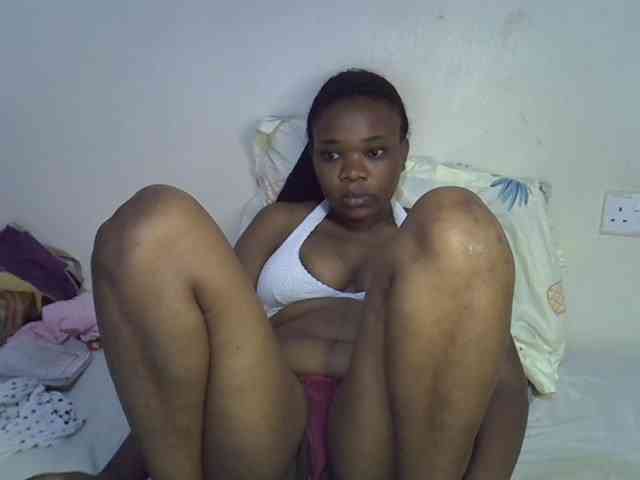 Ebonybootygirl webcam