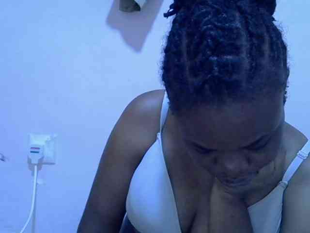 Ebonybootygirl webcam