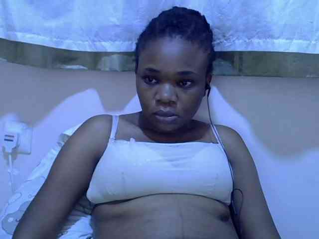 Ebonybootygirl webcam