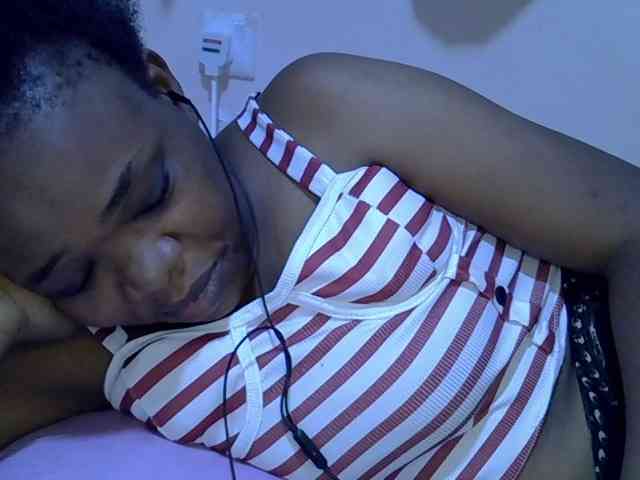 Ebonybootygirl webcam