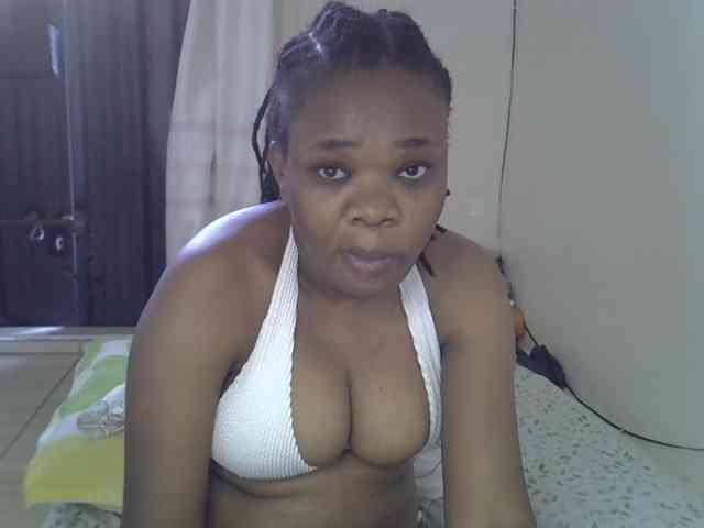 Ebonybootygirl webcam