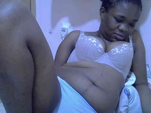 Ebonybootygirl webcam