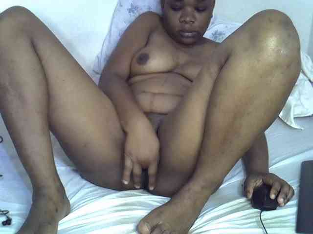 Ebonybootygirl webcam