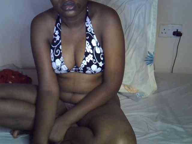 Ebonybootygirl webcam