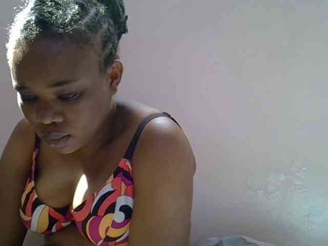 Ebonybootygirl webcam