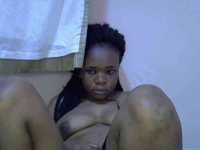 Ebonybootygirl webcam