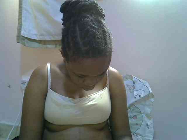 Ebonybootygirl webcam