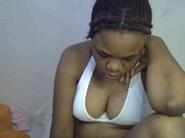 Ebonybootygirl webcam