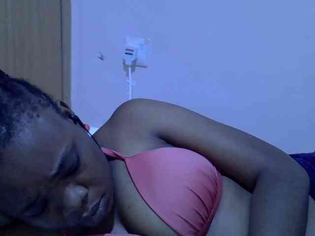 Ebonybootygirl webcam