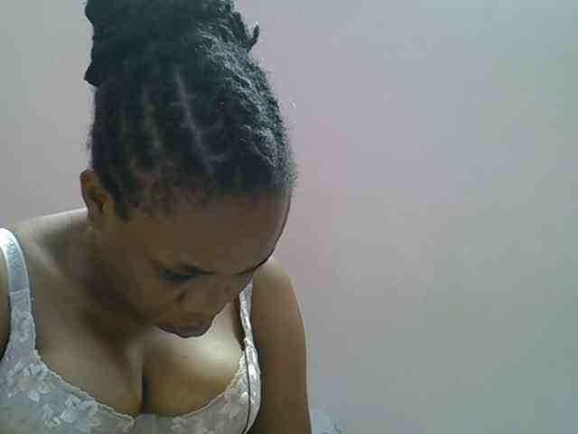 Ebonybootygirl webcam