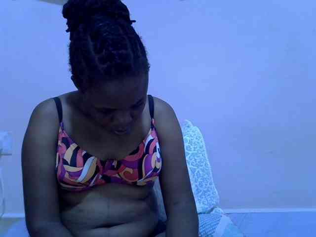 Ebonybootygirl webcam