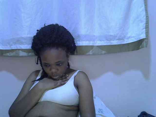 Ebonybootygirl webcam