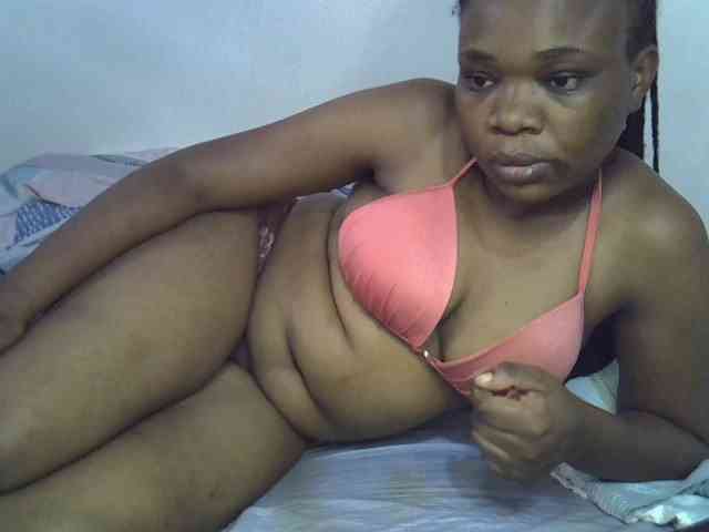 Ebonybootygirl webcam