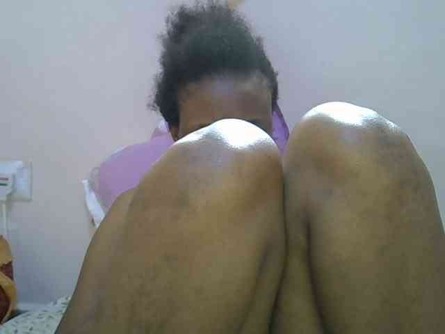 Ebonybootygirl webcam