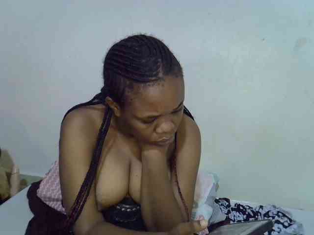 Ebonybootygirl webcam