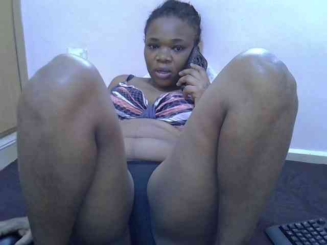 Ebonybootygirl webcam