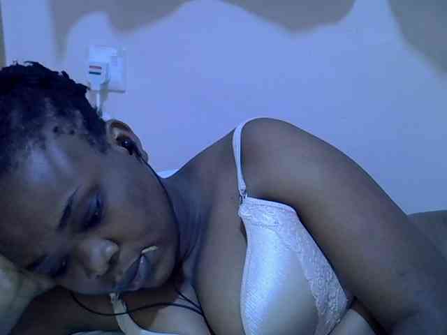 Ebonybootygirl webcam