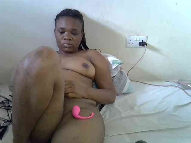 Ebonybootygirl webcam