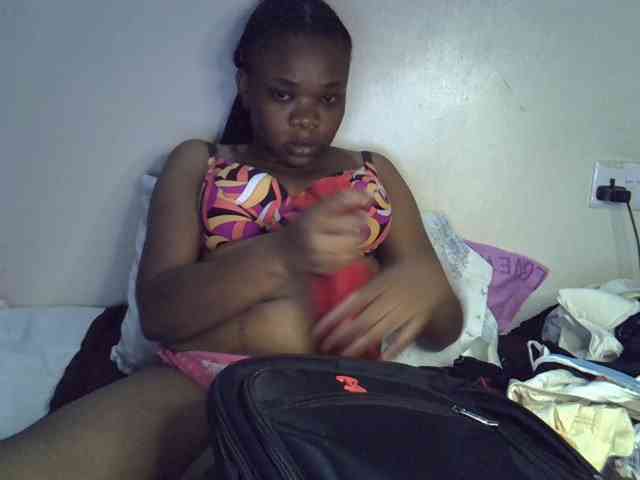 Ebonybootygirl webcam