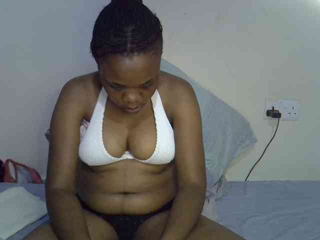 Ebonybootygirl webcam