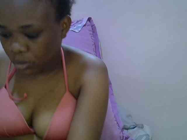 Ebonybootygirl webcam