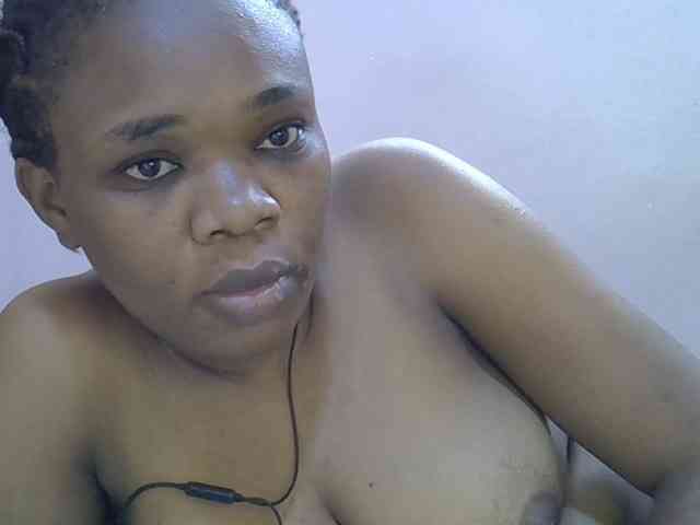 Ebonybootygirl webcam