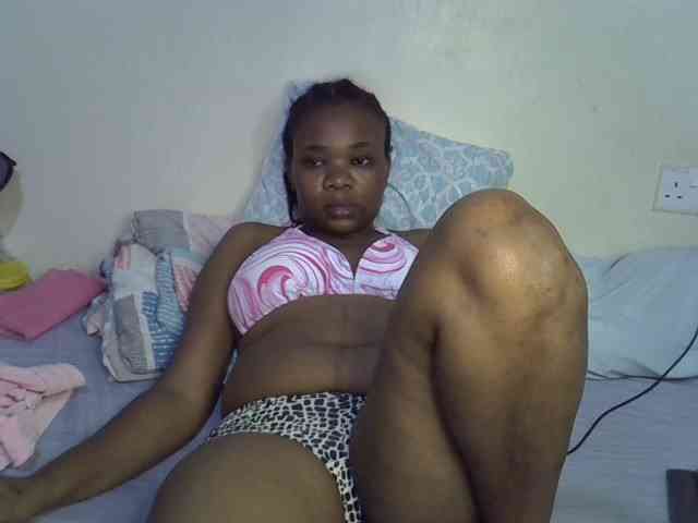 Ebonybootygirl webcam