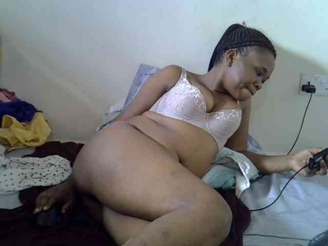 Ebonybootygirl webcam