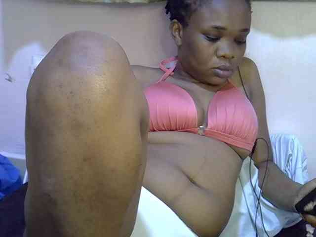 Ebonybootygirl webcam