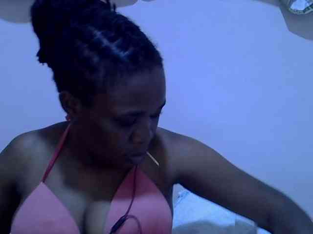 Ebonybootygirl webcam