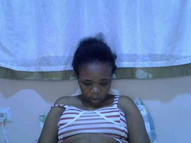 Ebonybootygirl webcam