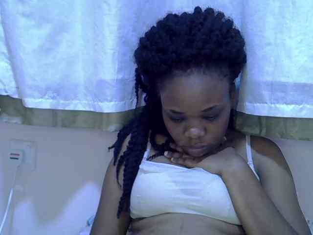 Ebonybootygirl webcam