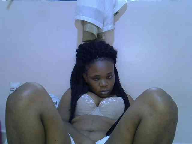 Ebonybootygirl webcam