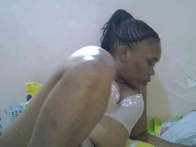 Ebonybootygirl webcam
