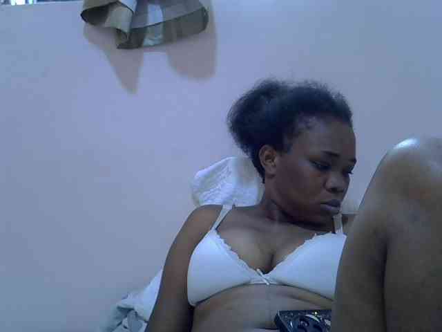 Ebonybootygirl webcam