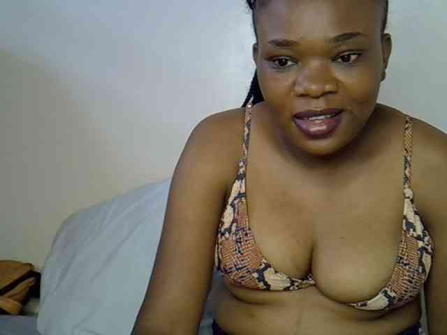 Ebonybootygirl webcam