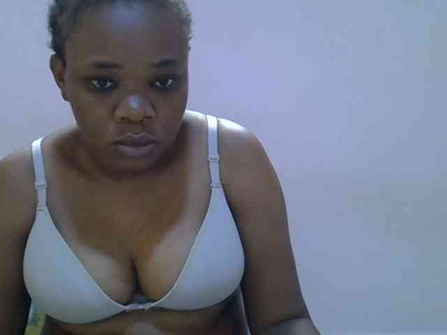 Ebonybootygirl webcam