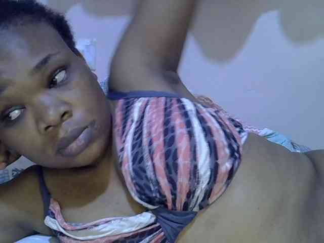 Ebonybootygirl webcam