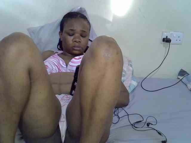Ebonybootygirl webcam