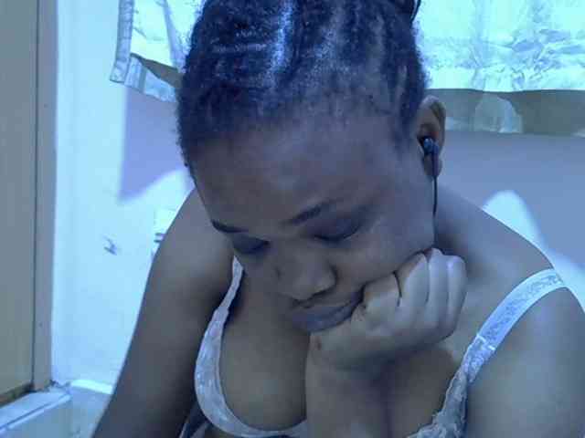 Ebonybootygirl webcam