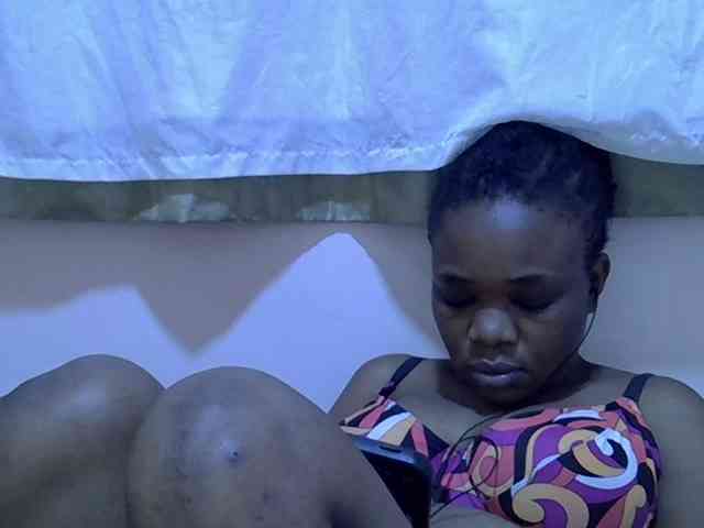 Ebonybootygirl webcam