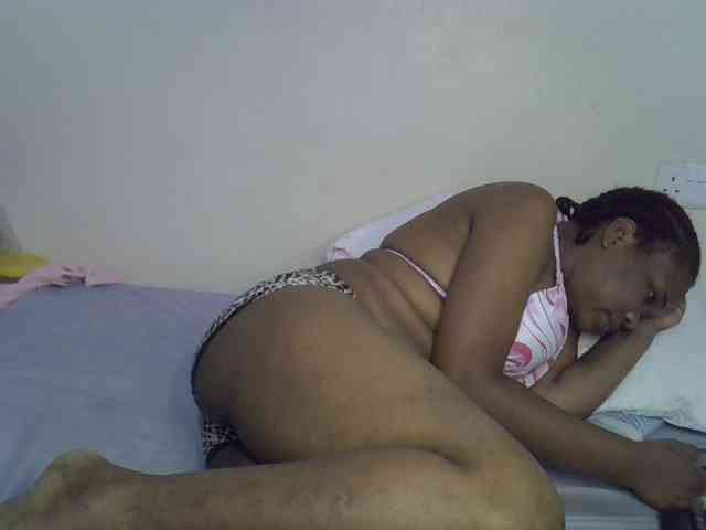 Ebonybootygirl webcam