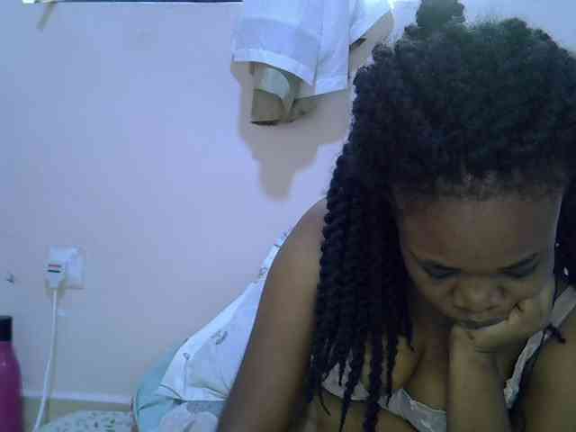 Ebonybootygirl webcam