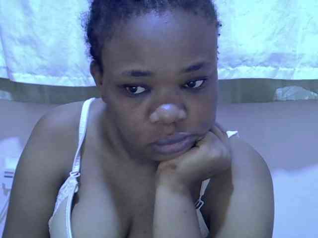 Ebonybootygirl webcam