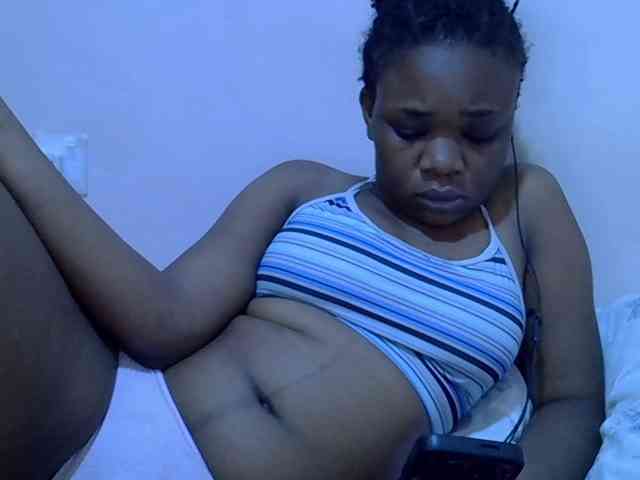 Ebonybootygirl webcam