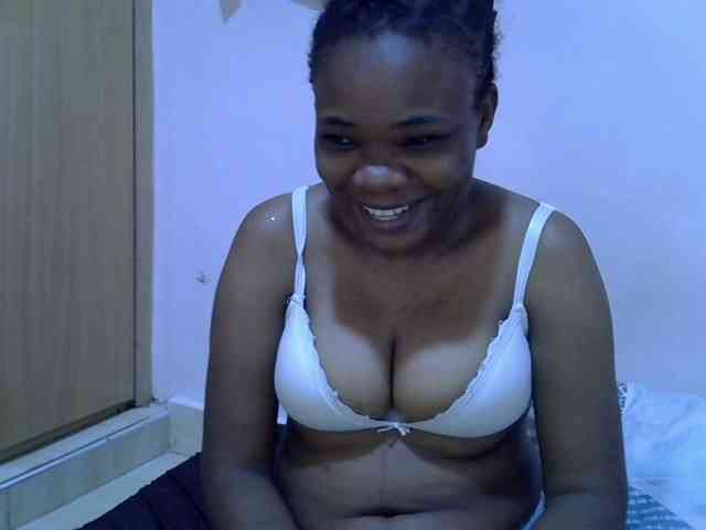 Ebonybootygirl webcam