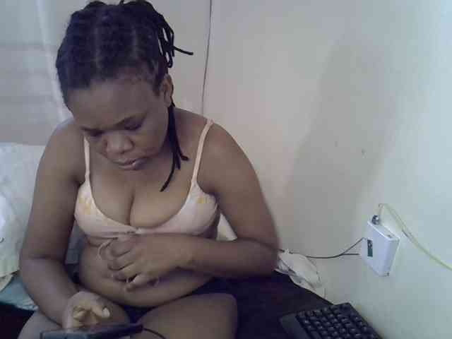 Ebonybootygirl webcam