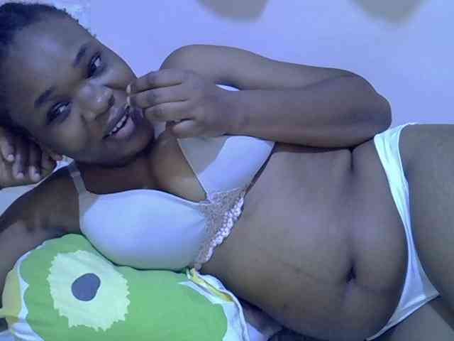 Ebonybootygirl webcam