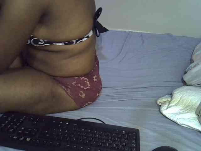 Ebonybootygirl webcam