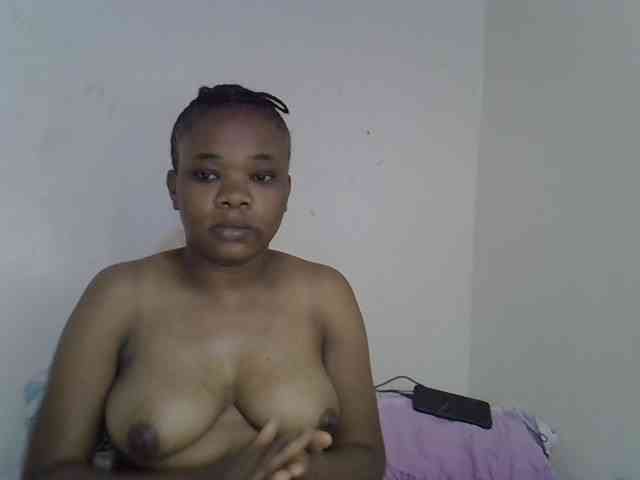 Ebonybootygirl webcam